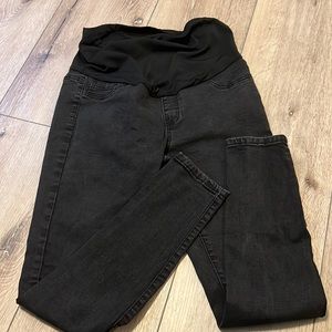 Black skinny maternity jeans